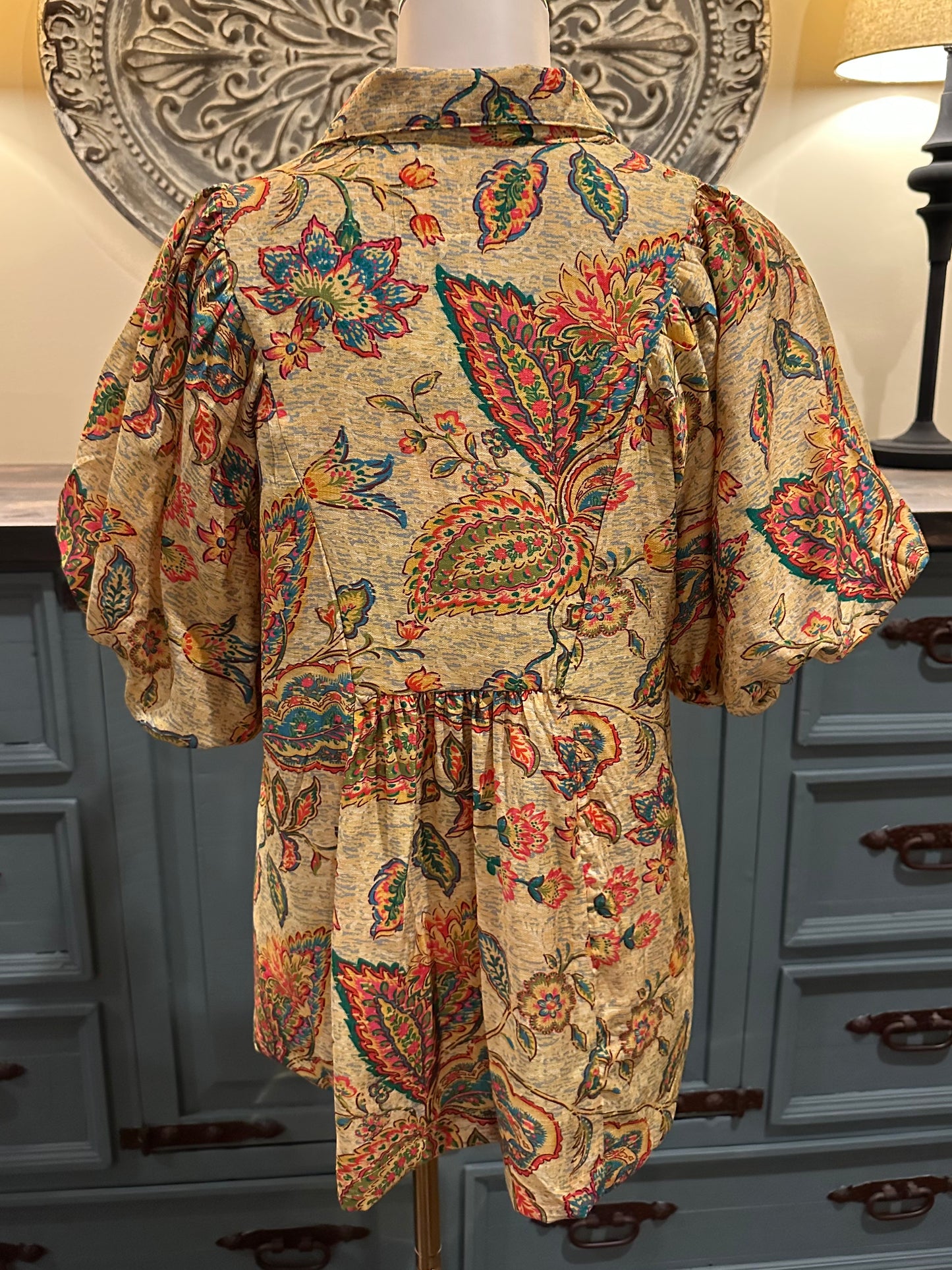 Umgee Paisley Top in Honey Mix