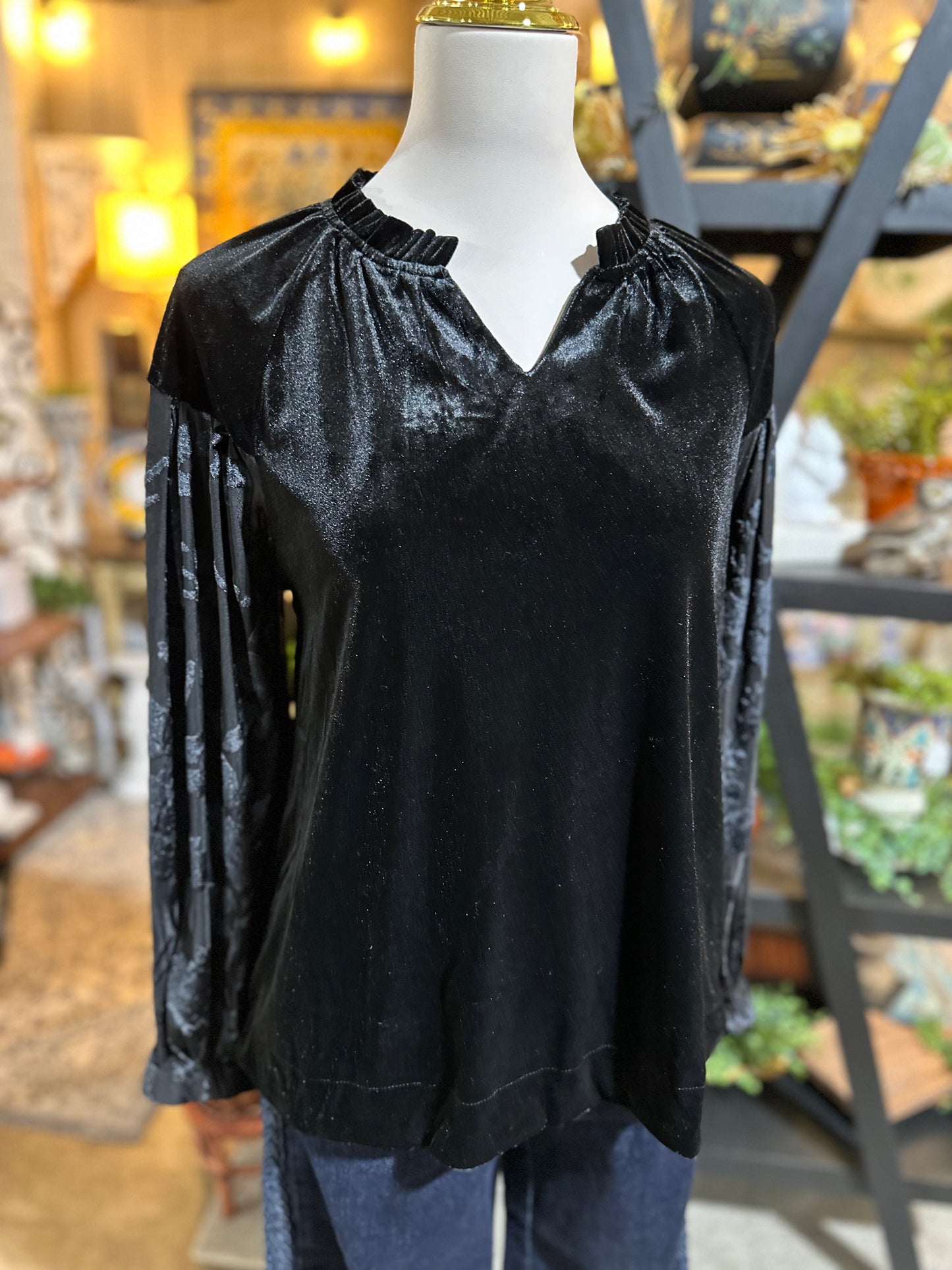 Umgee Black Velvet Top