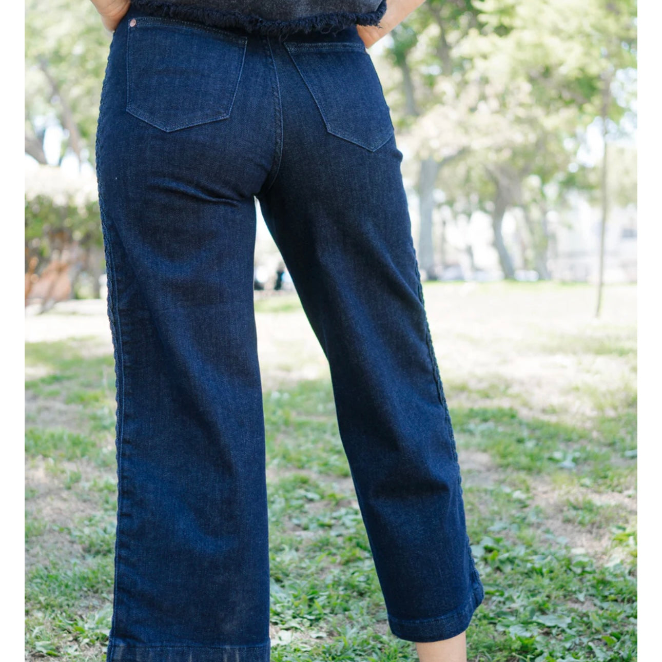Judy Blue Braided Wide Crop