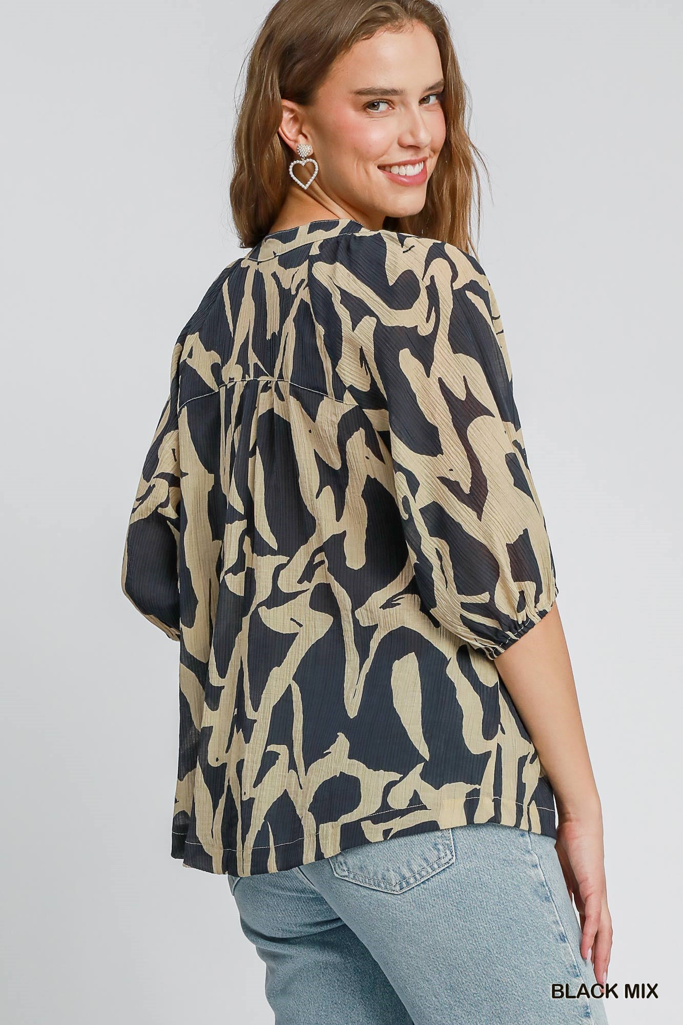 Umgee Abstract Top in Black Mix