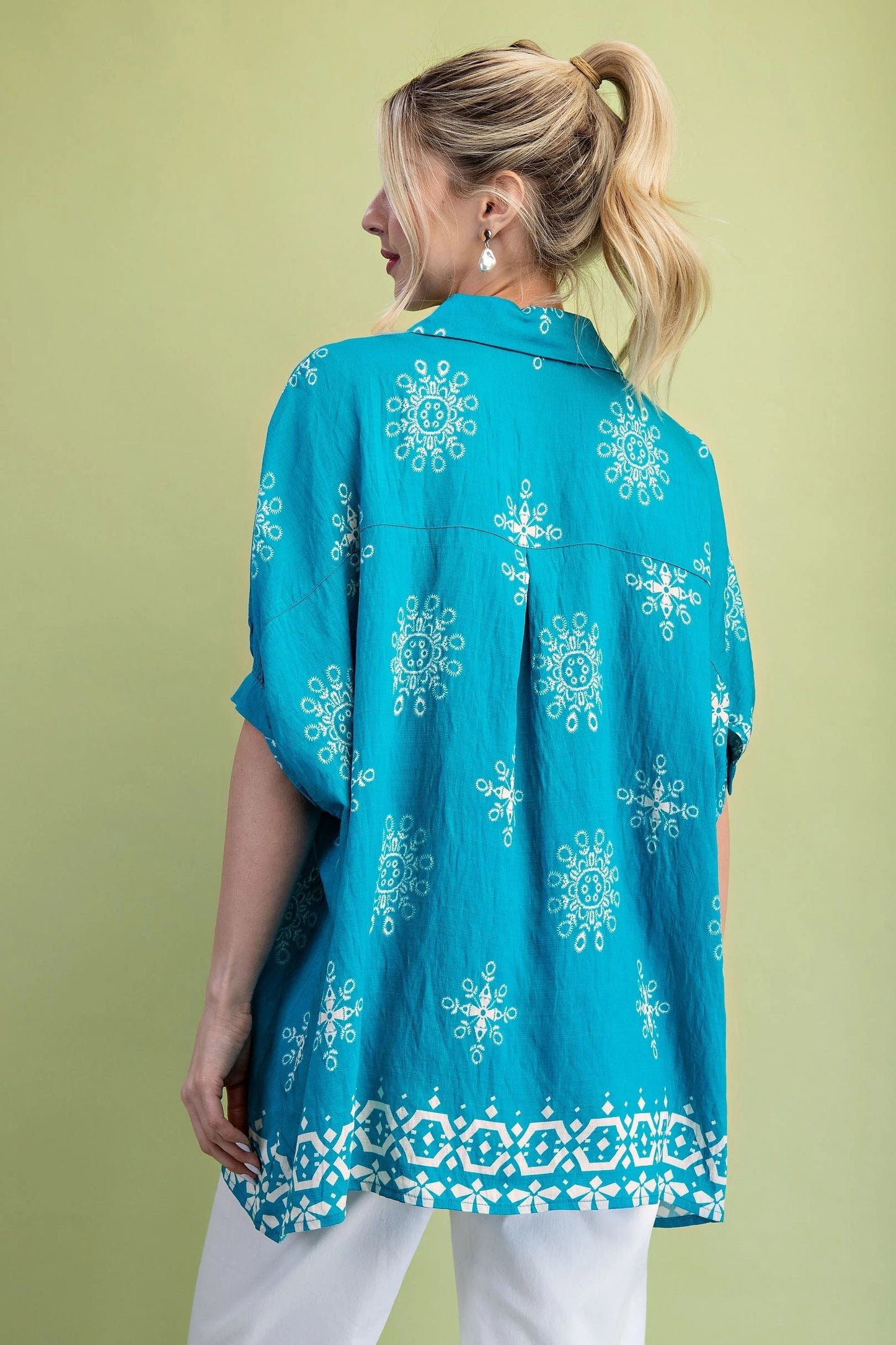 GiGiO Medallion Top