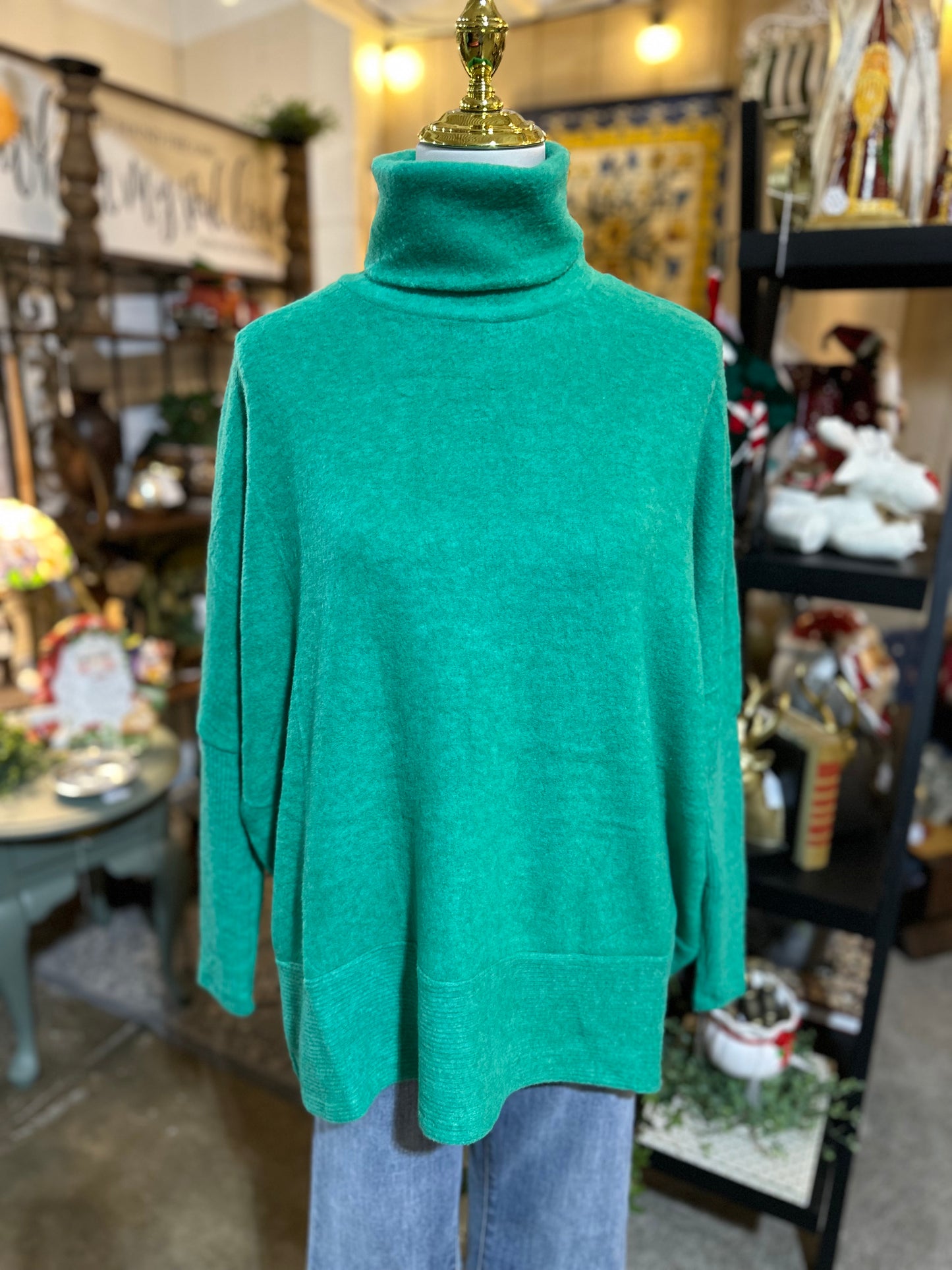 Zenana Hacci Turtleneck Sweater in Kelly Green
