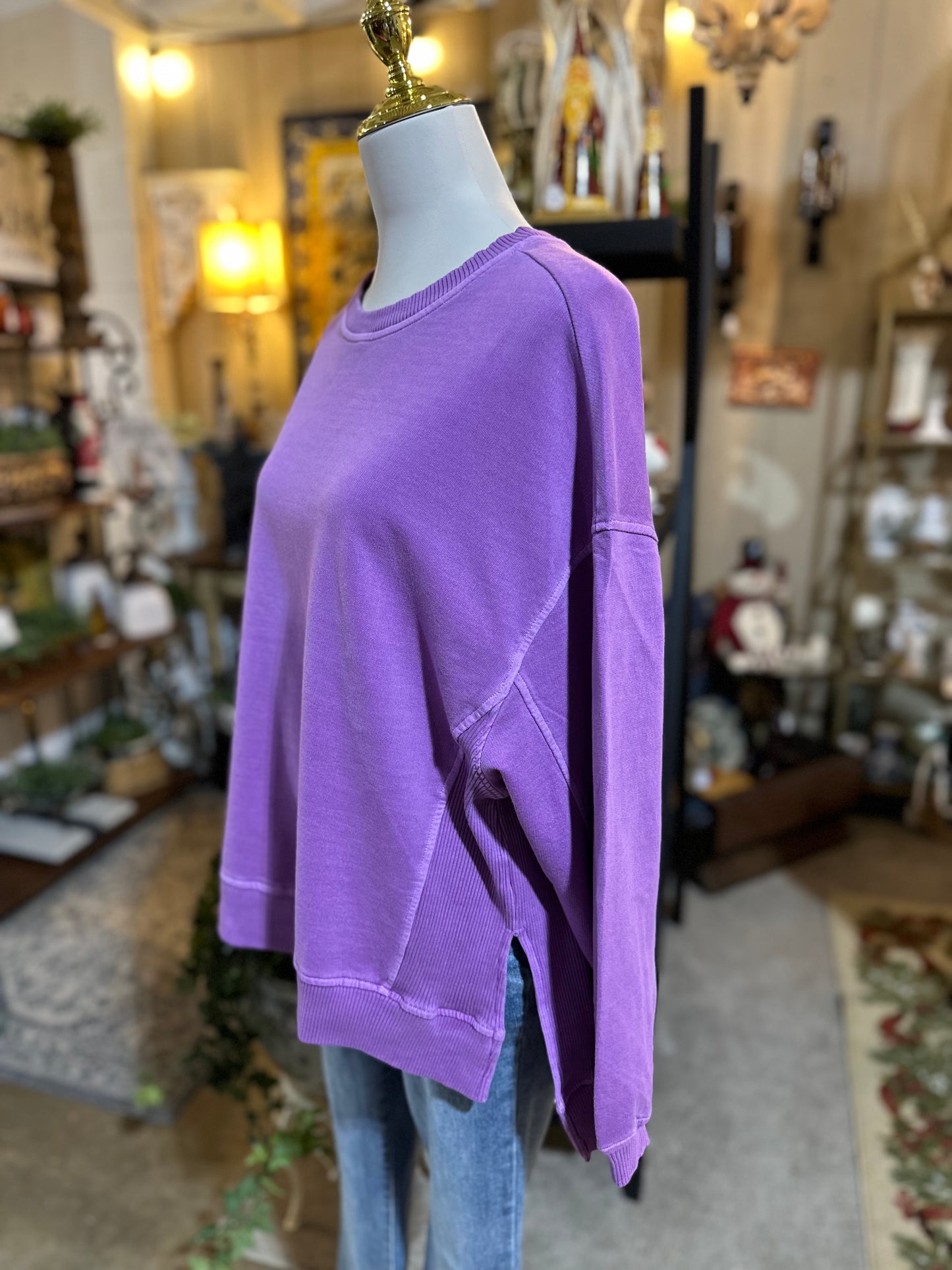 Zenana Best Sweatshirt in Lt Plum