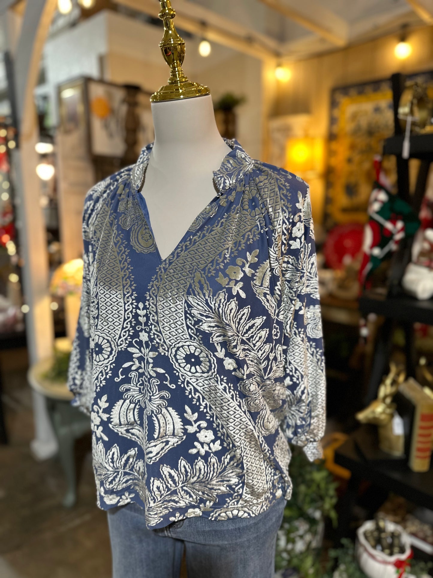 Umgee Damask Steel Blue Velvet Top