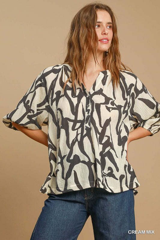 Umgee Abstract Top in Cream Mix