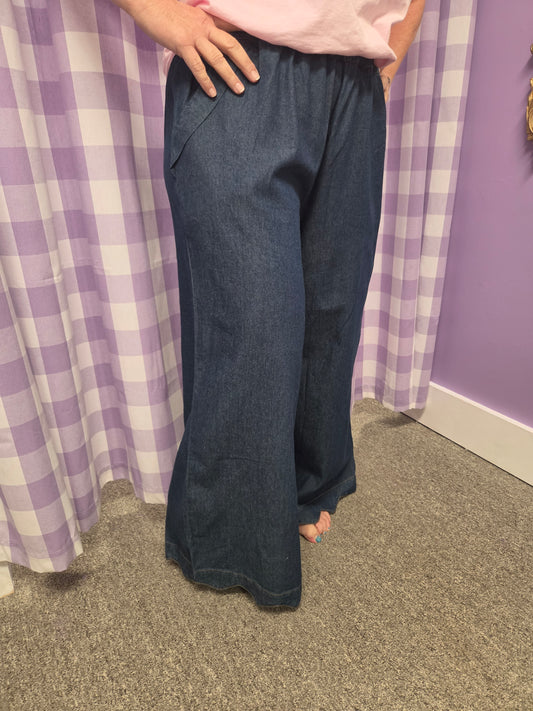 Umgee Chambray Scalloped Hem Pants — Indigo