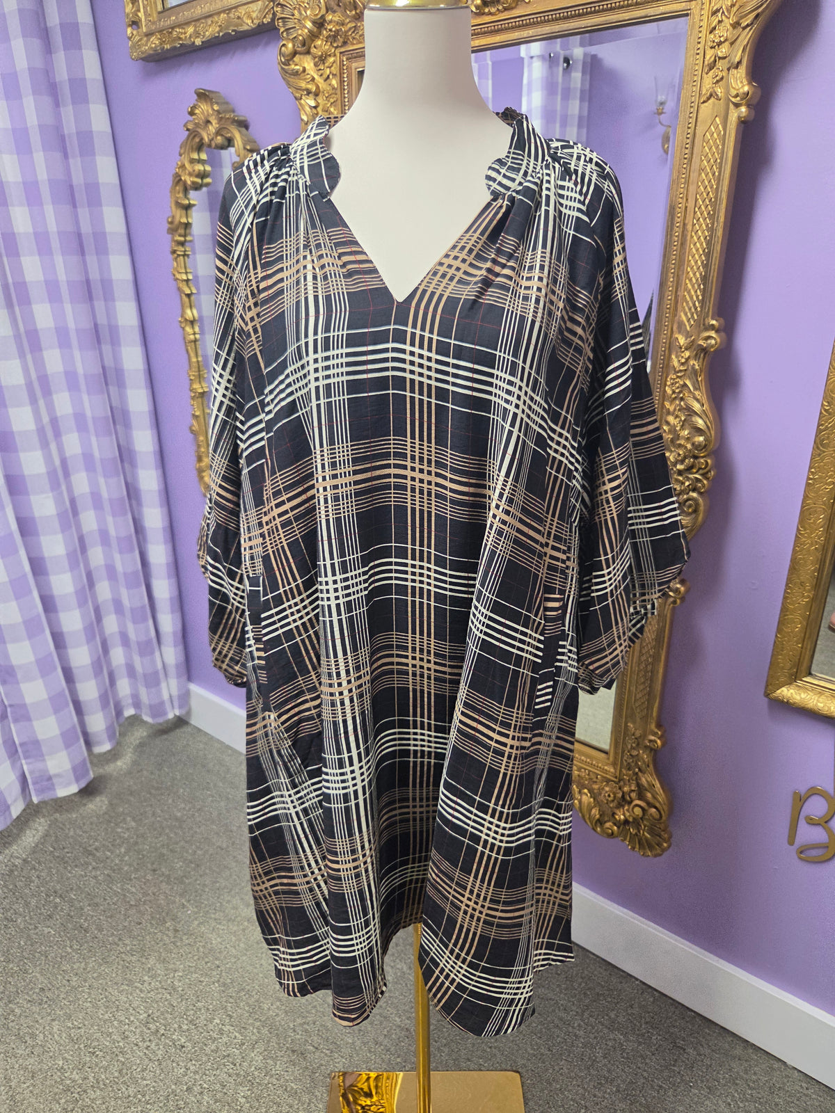 Umgee Plaid V-Neck Balloon Sleeve Shift Dress - Black
