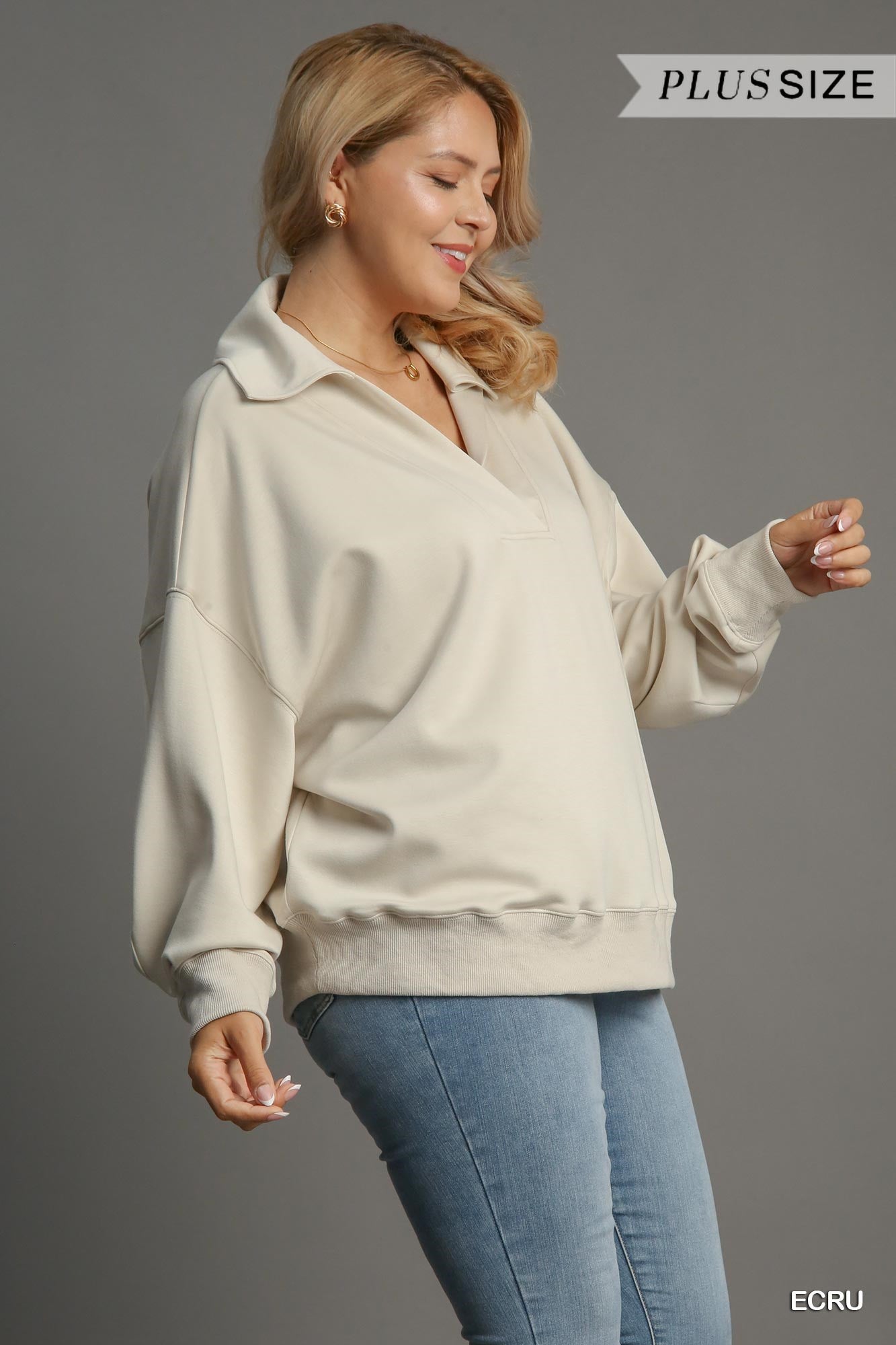 Umgee Johnny Collar Sweatshirt in Ecru